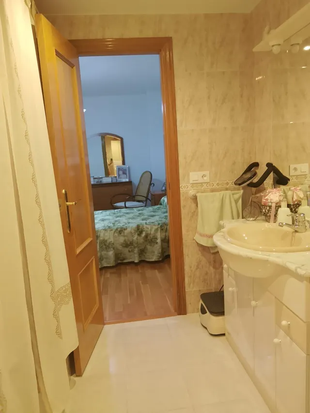 Vivienda con patio grande, ascensor y garaje! — 12