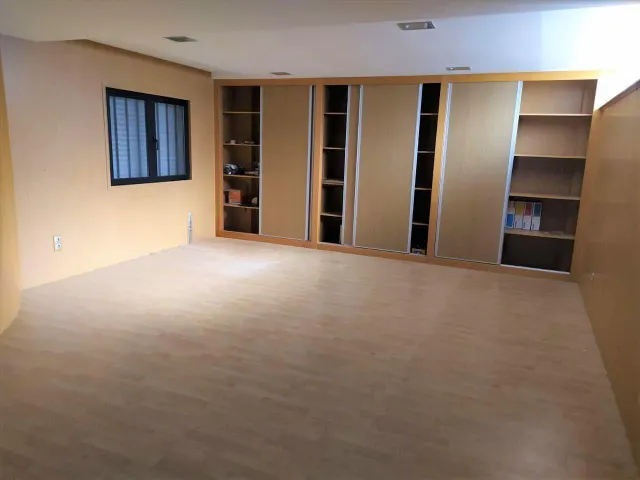 LOCAL COMERCIAL EN SAHAGUN — 13