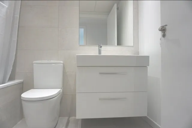 ESTRENA  ESTA ESPECTACULAR VIVIENDA CON PISCINA  DE 2 habitaciones Y DOS BAÑOS CON GARAJE INCLUIDO — 25