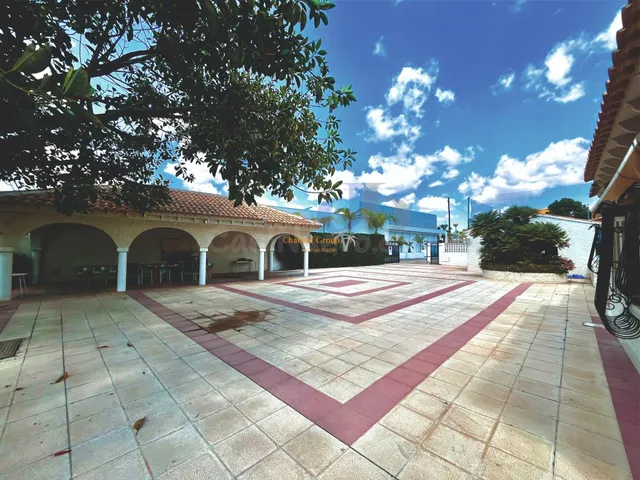 Magnifica villa en primera línea del mar en Orihuela Costa — 4