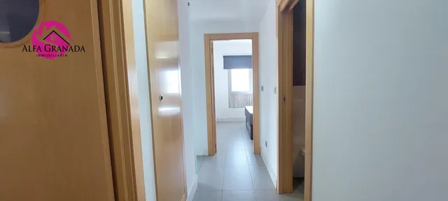 Apartamento amueblado en zona Campus de la Salud, urbanización privada — 4