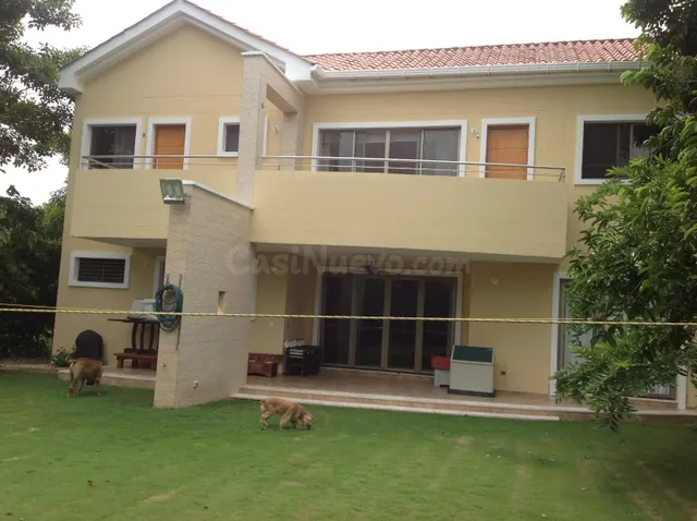 Casa 3 habitaciones 355m² en alquiler - Zona norte — 3