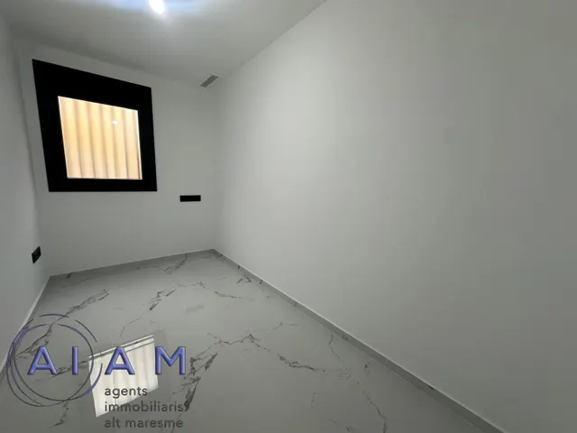Vivienda de obra nueva lista para entrar en Pineda de Mar. — 15