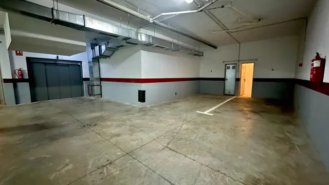 Piso exterior de 3 dormitorios y 2 baños con garaje y trastero en Avenida Buenos Aires. — 43