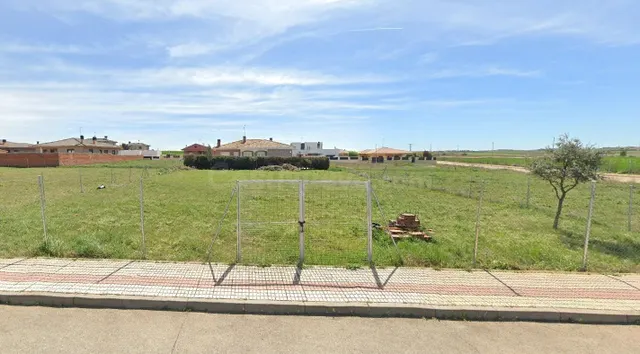 Terreno urbano en venta - Urb. las toras