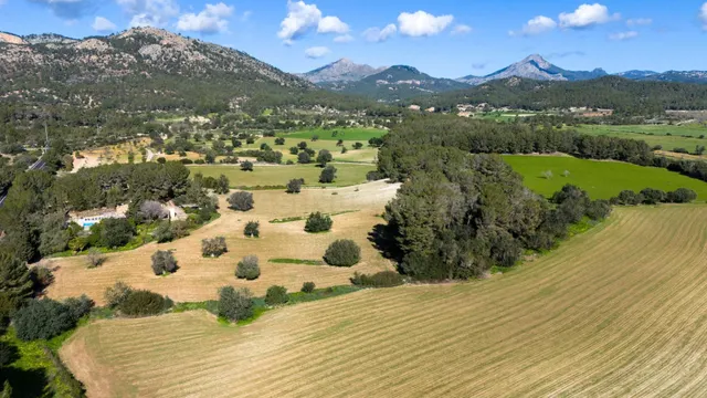 Finca rústica con licencia vacacional en Peguera - foto 2