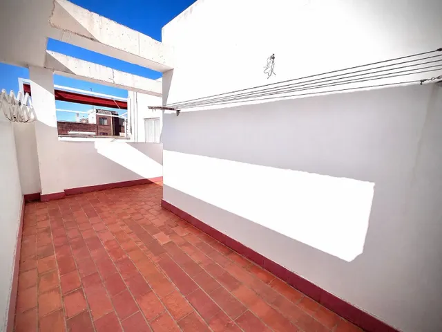 Vivienda con gje y terraza zona gran avenida — 28