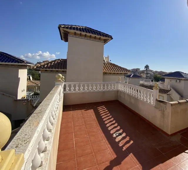 Villa 5 habitaciones 178m² en venta - La Zenia — 30