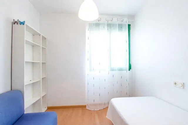 ✨ VIVIENDA EN JOVEN FUTURA – 7ª PLANTA, GARAJE Y TRASTERO — 24
