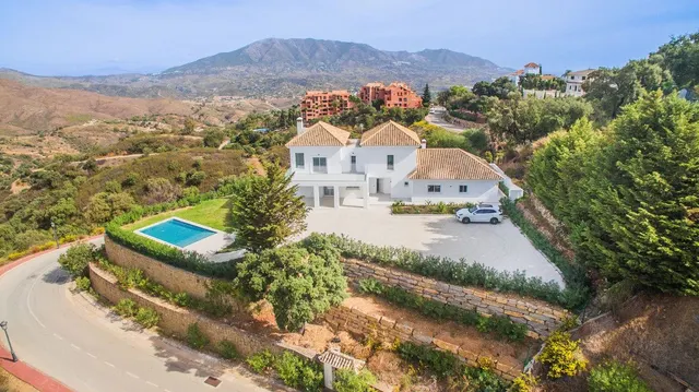 Villa 4 habitaciones 573m² en venta - El Vicario — 40