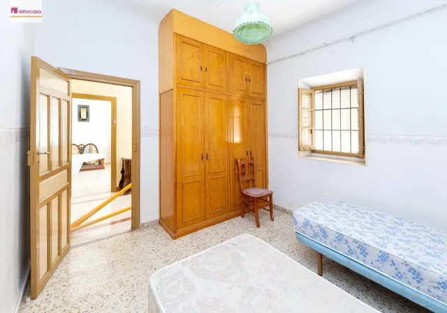 ¡CASA EN UNA SOLA PLANTA, CREA TU VIVIENDA IDEAL EN ALBOLOTE! Casa en una sola planta con patio, garaje y un gran potencial. — 15