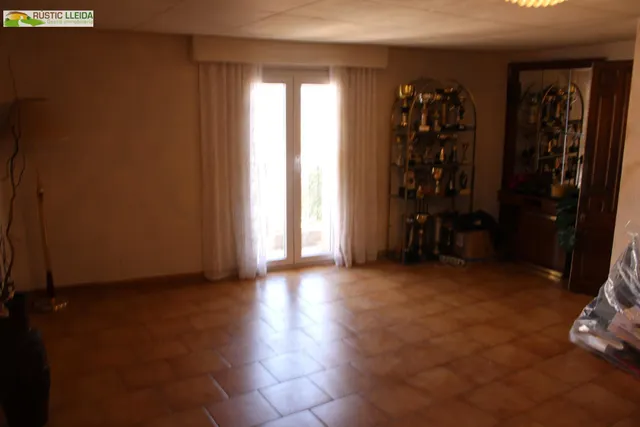 CASA EN VENTA EN TALAVERA, RODEADA DE NATURALEZA Y TRANQUILI - foto 5