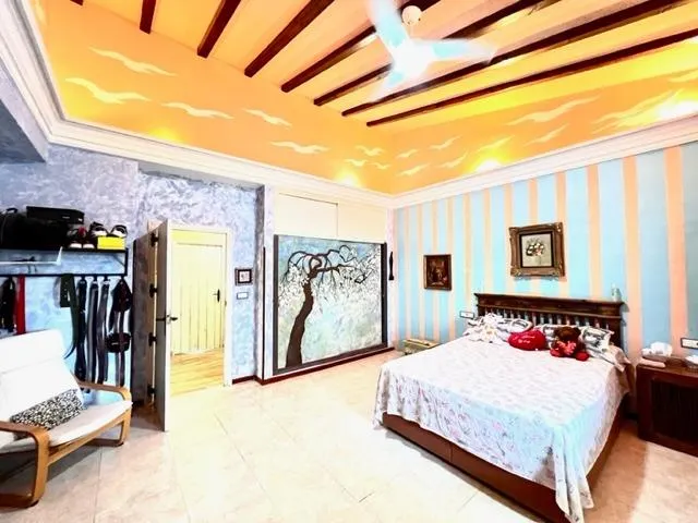 CHALET CON IDENTIDAD PROPIA¡¡ — 31