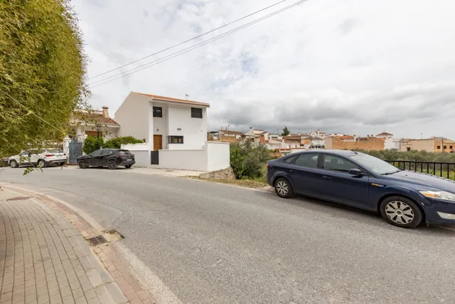 ESPECTACULAR TERRENO DE 876M2 EN PINOS DEL VALLE — 13