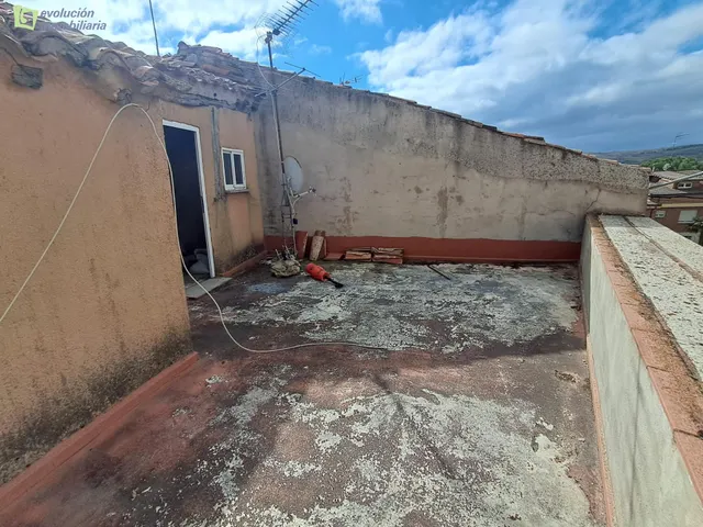 Se vende casa en Quintanapalla, Burgos — 8