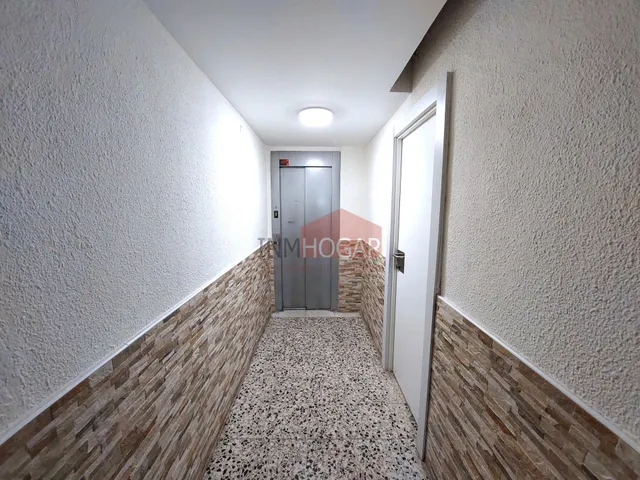 Piso reformado con terraza en la huerta del marqués (05200) — 33