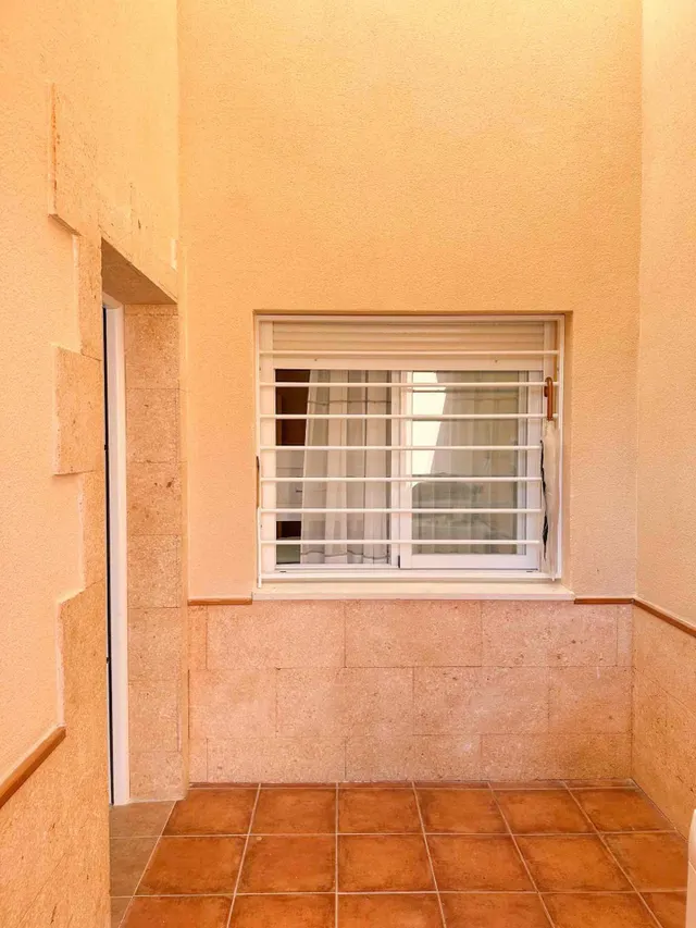 ALQUILER EN VENTA LANUZA · EL CAMPELLO — 15