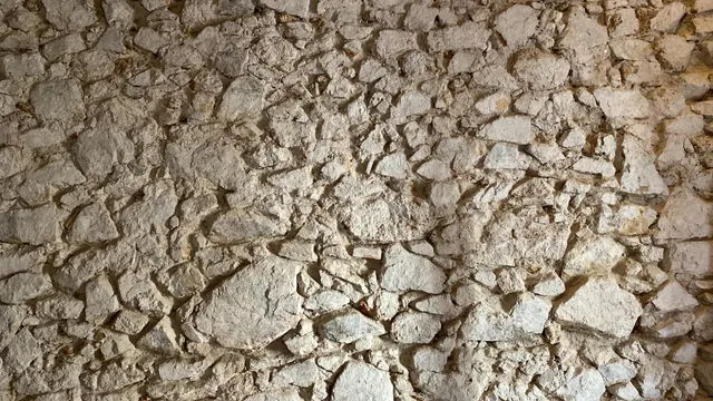 Casa de pueblo para reformar, solar de 84 m2. - foto 2
