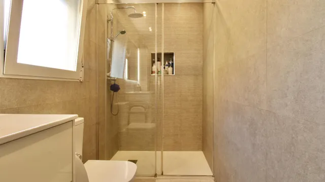 ¡ESPECTACULAR CASA TOTALMENTE REFORMADA EN MARACENA! — 36