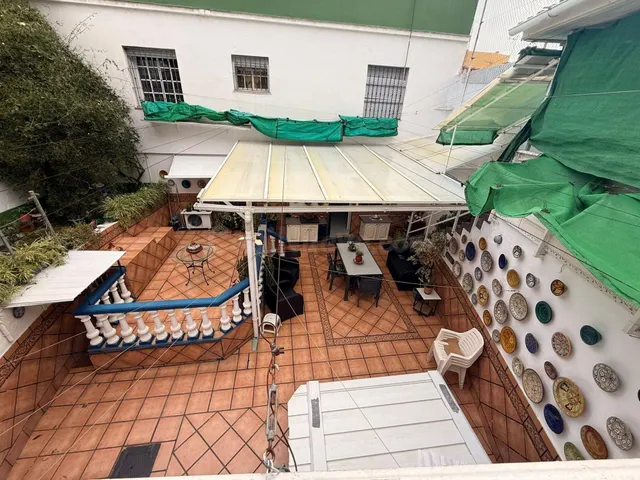 VIVIENDA INDEPENDIENTE CON GARAJE-CENTRO DE ALGECIRAS - foto 5