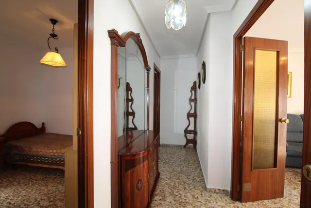 PISO 3 DORMITORIOS AMUEBLADO + TRASTERO (SAN ROQUE) — 7