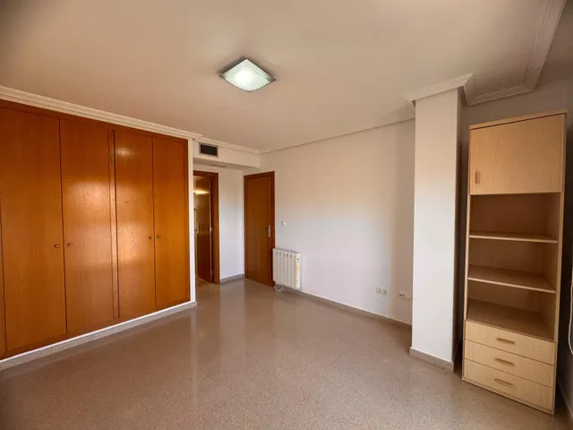 VIVIENDA DE ALQUILER PLAZA LA VIÑA !!!! — 8