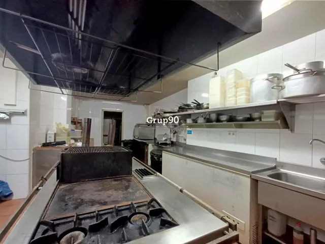 Venta  de restaurante en La Bordeta — 31
