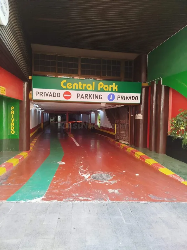 Oportunidad de Inversión: Parking en el Centro Tradicional d - foto 2