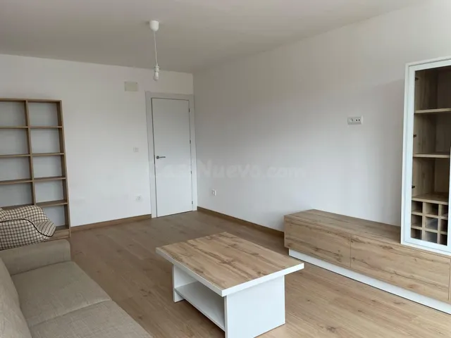 SE ALQUILA APARTAMENTO EN TORAL DE LOS VADOS (REFORMADO) - foto 3