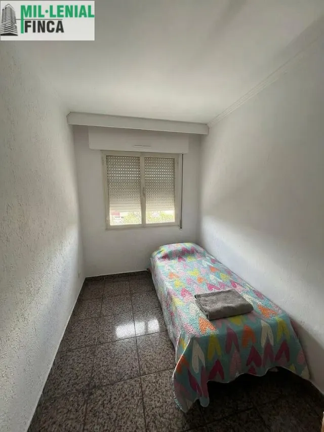 Amplio piso exterior en Les Termes, junto a la Carretera de Barcelona — 15
