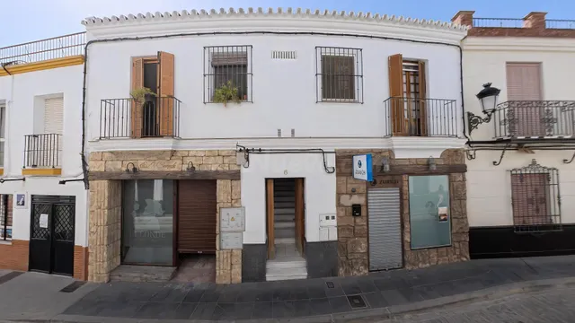 ¡¡OPORTUNIDAD!! Gran piso con patio, terraza de más de 60 m2 - foto 5