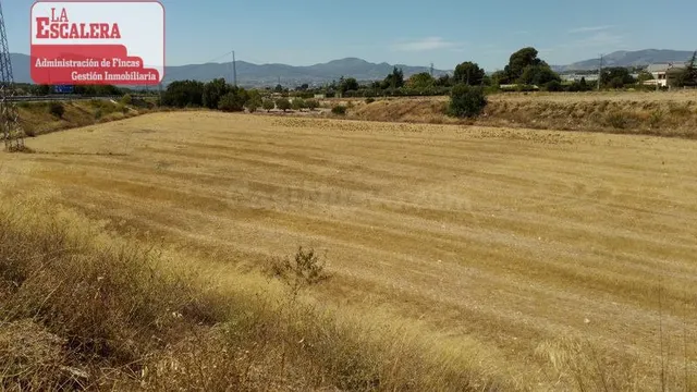 Parcela rústica en Ibi para alquilar. Dispone de pozo y dere - foto 5