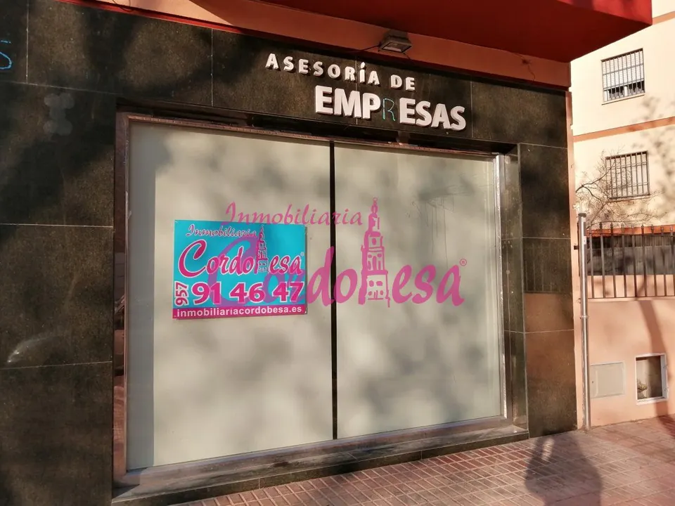 ESTUPENDO LOCAL COMERCIAL EN ALQUILER