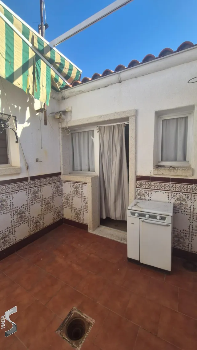 Casa con nave — 18