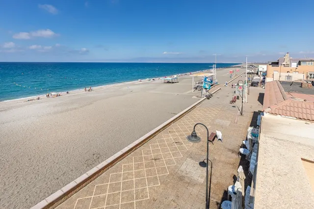 ATENCION PONEMOS A LA VENTA EL PRIVILEGIO DE VIVIR EN PRIMERÍSIMA LÍNEA DE PLAYA. ¡EN CABO DE GATA! — 39