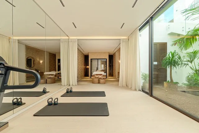 Chalet 5 habitaciones 696m² en venta - Marbella — 35