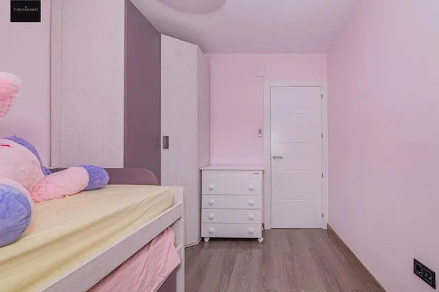 Hijar, Calle Altamira, 3 dormitorios, baño y aseo. — 25