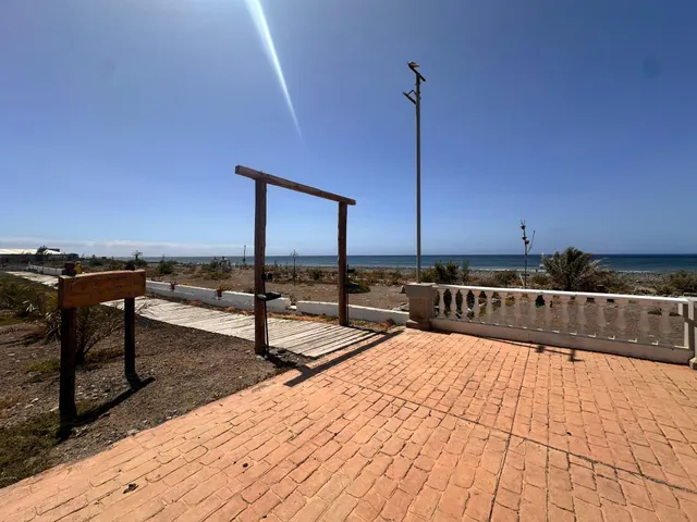 SOLAR URBANO EN EL CASTILLO DEL ROMERAL — 4