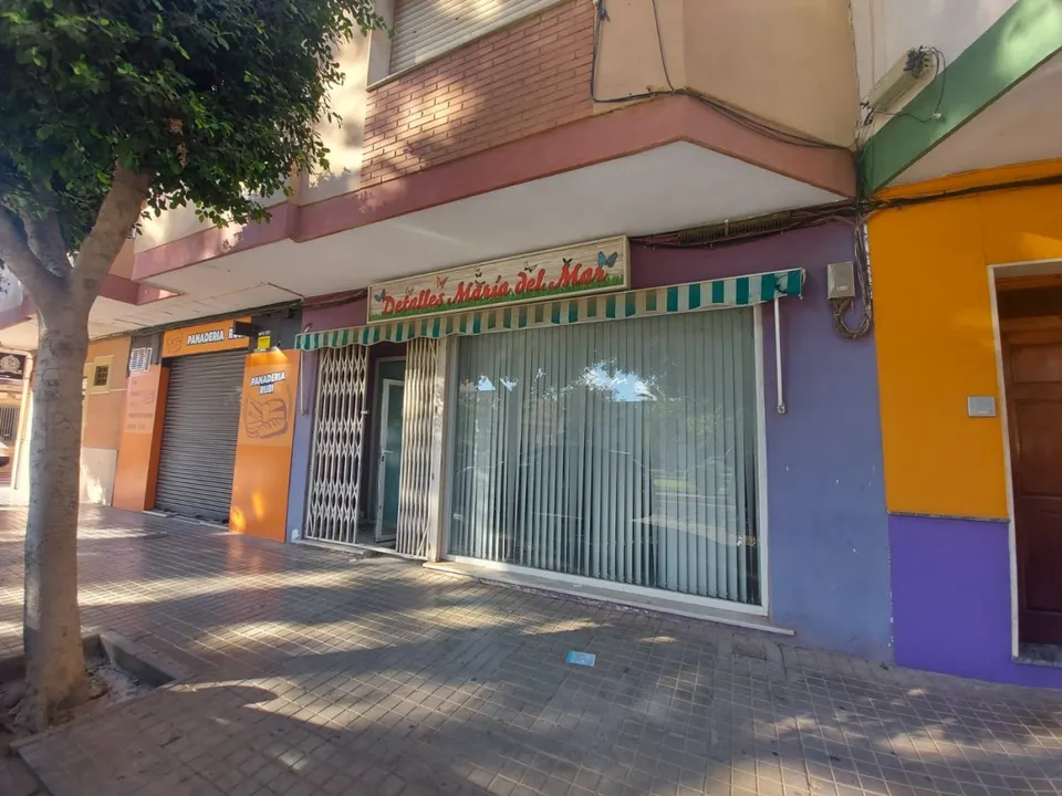 Local comercial en alquiler en la zona de Santo Domingo