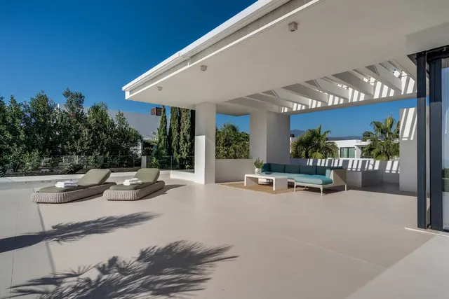 Chalet 5 habitaciones 868m² en venta - Costa del Sol — 32