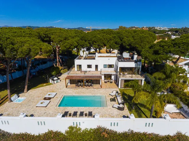 Chalet 8 habitaciones 815m² en venta - Marbella — 4