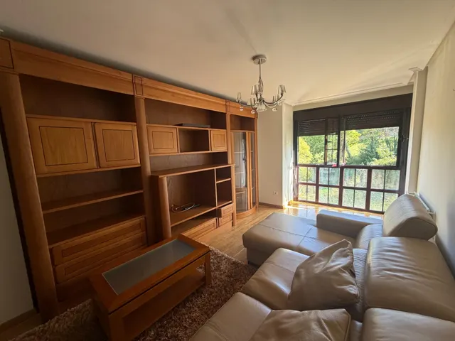 Piso de 3 habitaciones en alquiler en el centro de Nava — 23