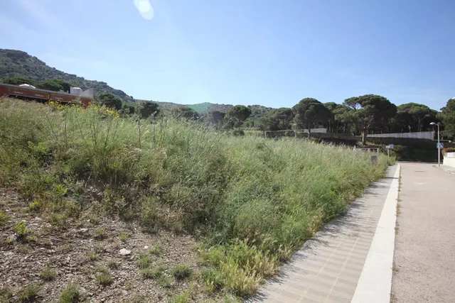 ¡Oportunidad única para vivir en un entorno privilegiado en El Port de la Selva! — 15