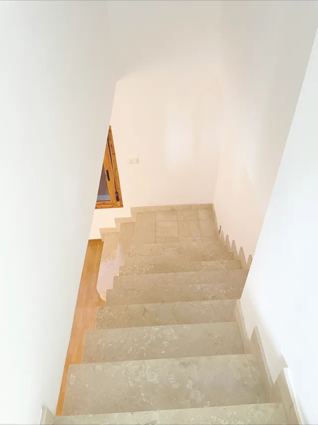 Casa con piscina — 27