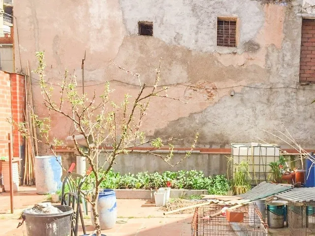 TERRENO URBANO EN RIPOLLET CON PARKING — 18