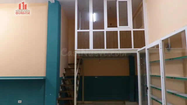 LOCAL COMERCIAL CERCANO A LAS BURGAS. — 5