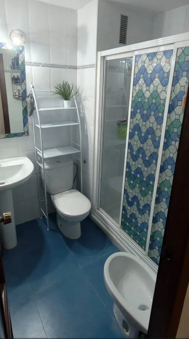 Se vende piso en la zona plaza del museo — 36