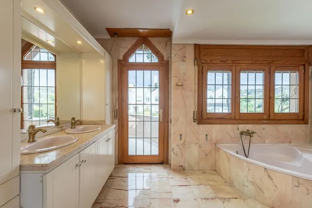 Espectacular casa independiente con piscina y grandes vistas en Monteluz (Peligros) — 25