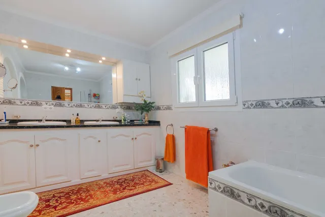Chalet 4 habitaciones 343m² en venta - Costa Del Sol — 17