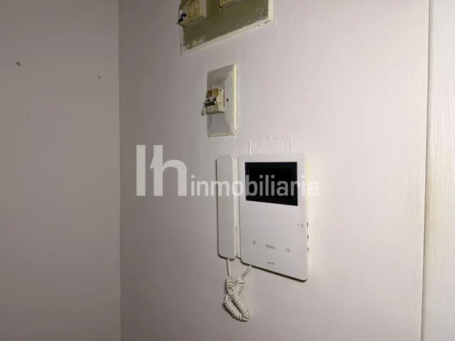 Calle ROMANÍ, amplio y luminoso — 24